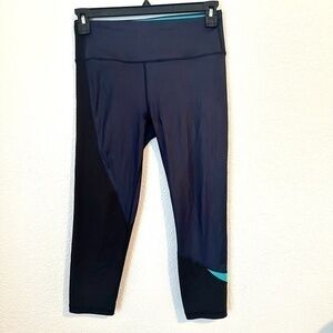Victoria’s Secret Leggings Women’s M Blue Sport Cropped Activewear Pants